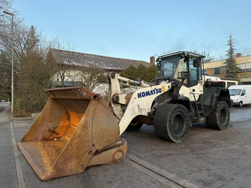 Komatsu WA 320-8 Klappsch. Hochlader WAAGE Schutzbel. Klim WA 320-8 Klappsch. Hochlader WAAGE Schutzbel. Klima - 휠 로더 : 사진 2 Komatsu WA 320-8 Klappsch. Hochlader WAAGE Schutzbel. Klim WA 320-8 Klappsch. Hochlader WAAGE Schutzbel. Klima - 휠 로더 : 사진 2