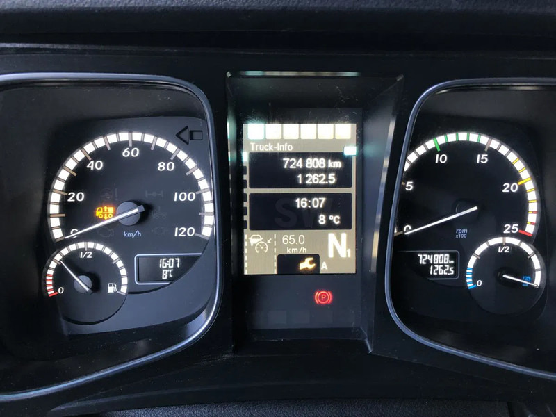 트랙터 유닛 Mercedes-Benz Actros 1845 LS LOW MEGA Streamspace Intarder : 사진 20 트랙터 유닛 Mercedes-Benz Actros 1845 LS LOW MEGA Streamspace Intarder : 사진 20