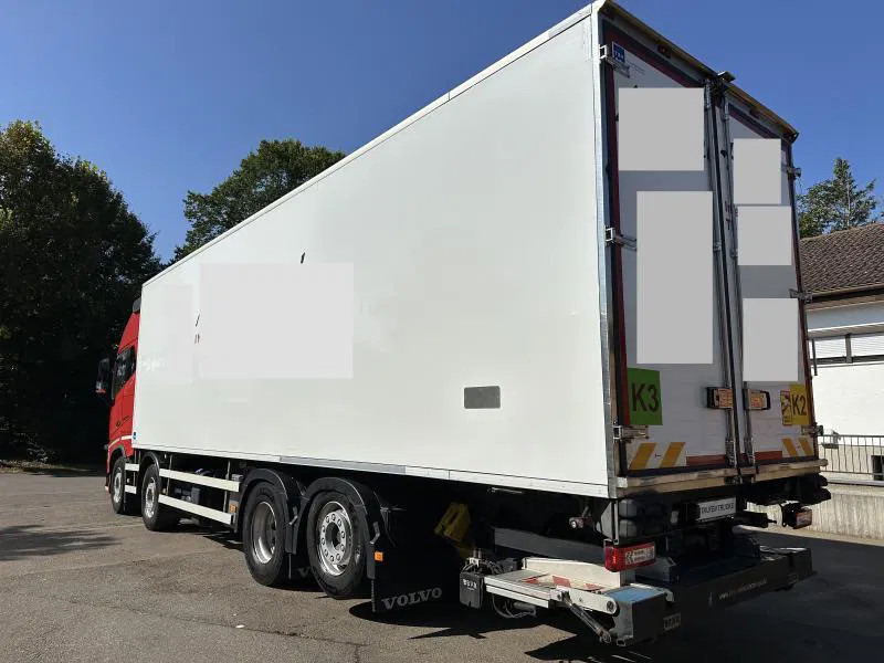 Volvo FH 16 550XL*8x2*Tief Kühlkoffer*ThermoKing*LBW - 냉동탑차 : 사진 3 Volvo FH 16 550XL*8x2*Tief Kühlkoffer*ThermoKing*LBW - 냉동탑차 : 사진 3