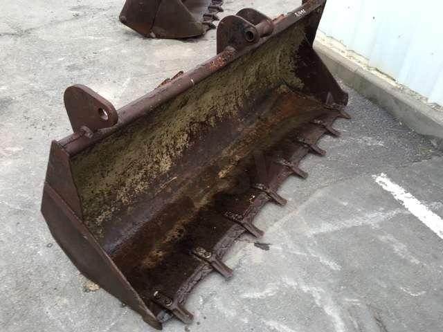 CASE 2300mm - Tractopelle - 로더 버킷 : 사진 1 CASE 2300mm - Tractopelle - 로더 버킷 : 사진 1