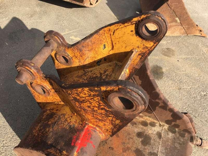 CASE tractopelle - 600mm - 굴삭기 버킷 : 사진 4 CASE tractopelle - 600mm - 굴삭기 버킷 : 사진 4