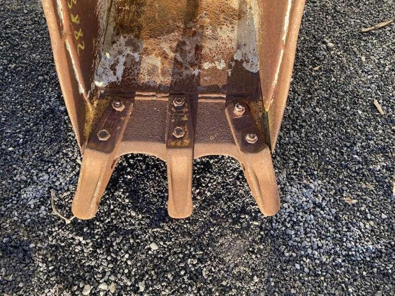 CATERPILLAR 420mm - 굴삭기 버킷 : 사진 2 CATERPILLAR 420mm - 굴삭기 버킷 : 사진 2