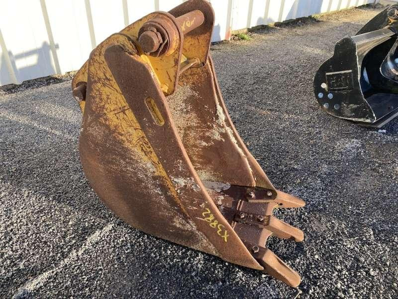 CATERPILLAR 420mm - 굴삭기 버킷 건설기계 용 : 사진 5 CATERPILLAR 420mm - 굴삭기 버킷 건설기계 용 : 사진 5