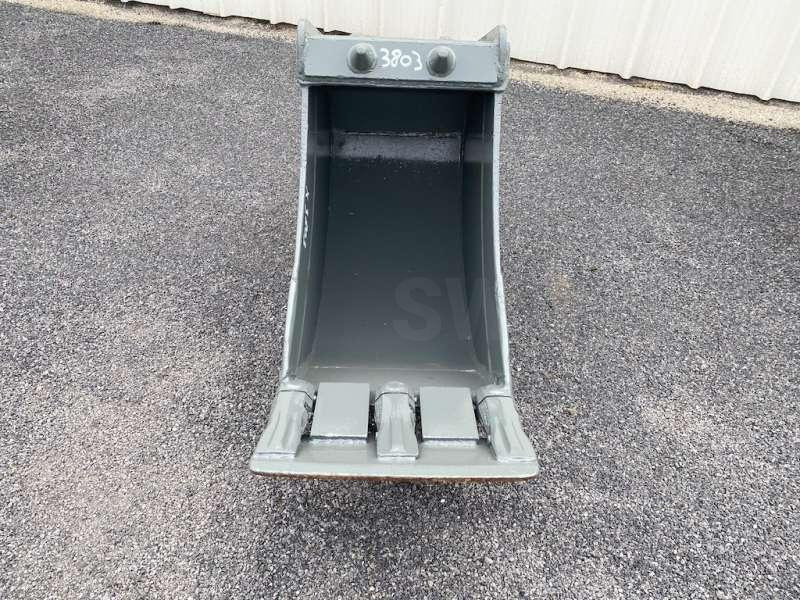 MECALAC 450mm - Series 8 / 10 / 11 et 12 - 굴삭기 버킷 건설기계 용 : 사진 3 MECALAC 450mm - Series 8 / 10 / 11 et 12 - 굴삭기 버킷 건설기계 용 : 사진 3
