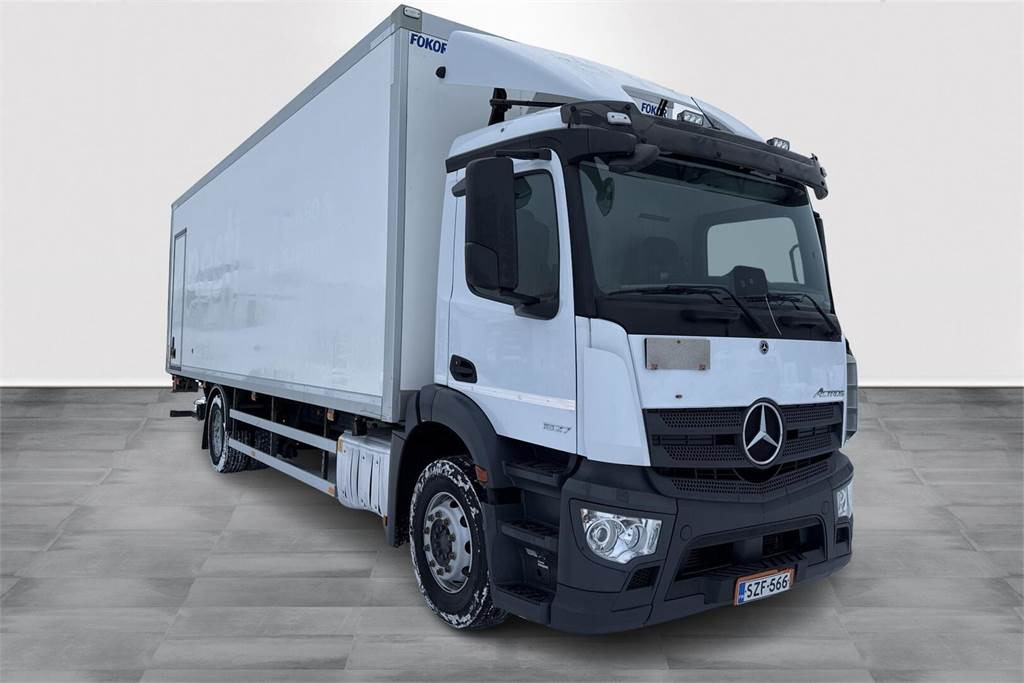 Mercedes-Benz ACTROS 1827 5 SM KSA-kori + PL - 박스 트럭 : 사진 4 Mercedes-Benz ACTROS 1827 5 SM KSA-kori + PL - 박스 트럭 : 사진 4