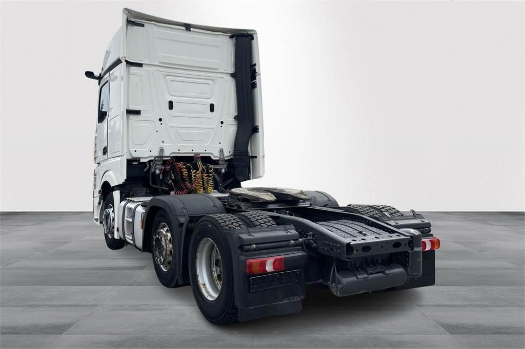 Mercedes-Benz ACTROS 2551LS 6x2/4 Väliteli - 트랙터 유닛 : 사진 5 Mercedes-Benz ACTROS 2551LS 6x2/4 Väliteli - 트랙터 유닛 : 사진 5