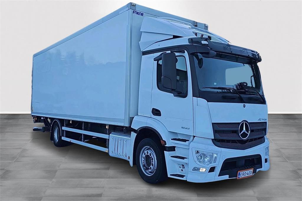 Mercedes-Benz ACTROS 5 1832 LNR 4x2 8,5n Fokor Ksa-umpikori - 박스 트럭 : 사진 3 Mercedes-Benz ACTROS 5 1832 LNR 4x2 8,5n Fokor Ksa-umpikori - 박스 트럭 : 사진 3