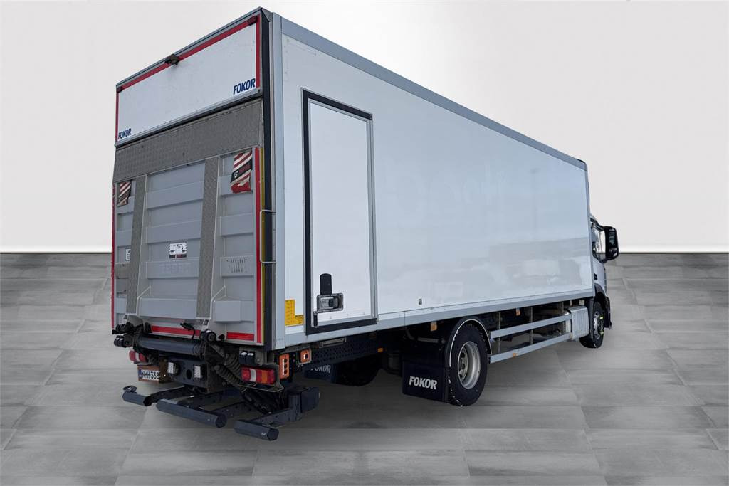 Mercedes-Benz Actros 1827L 8,7m Ksa Umpikori - 박스 트럭 : 사진 5 Mercedes-Benz Actros 1827L 8,7m Ksa Umpikori - 박스 트럭 : 사진 5