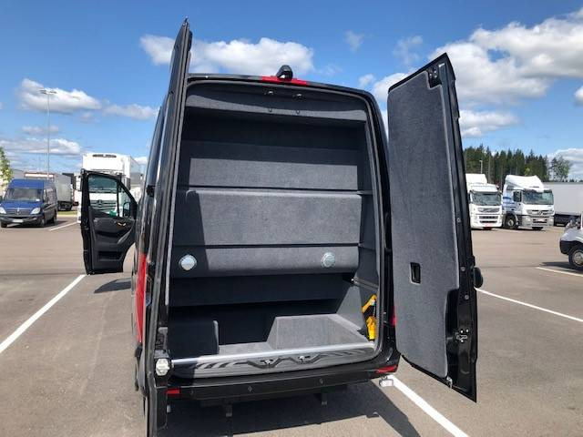 Mercedes-Benz Sprinter 519 CDI - 소형 버스, 승합차 : 사진 4 Mercedes-Benz Sprinter 519 CDI - 소형 버스, 승합차 : 사진 4