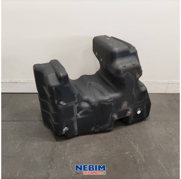 Volvo Volvo - 21732650 - Adblue tank 65L - 예비 부속 : 사진 3 Volvo Volvo - 21732650 - Adblue tank 65L - 예비 부속 : 사진 3
