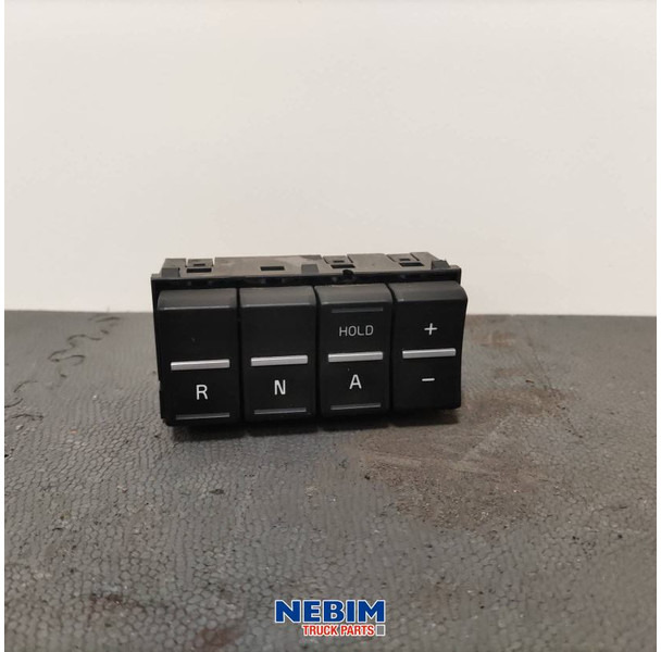 Volvo Volvo - 22046886 - Schakelaarpaneel I-shift - 예비 부속 트럭 용 : 사진 1 Volvo Volvo - 22046886 - Schakelaarpaneel I-shift - 예비 부속 트럭 용 : 사진 1