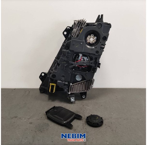 Volvo Volvo - 22239248 - Koplamp rechts FH16 Bi Xenon - 예비 부속 트럭 용 : 사진 3 Volvo Volvo - 22239248 - Koplamp rechts FH16 Bi Xenon - 예비 부속 트럭 용 : 사진 3