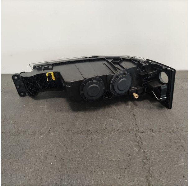 Volvo Volvo - 22332593 - Mistlamp FH4 links - 예비 부속 트럭 용 : 사진 2 Volvo Volvo - 22332593 - Mistlamp FH4 links - 예비 부속 트럭 용 : 사진 2