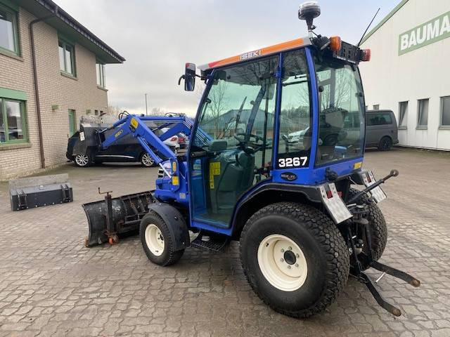Iseki TM 3267 AHL K (12005269) - 스트래들 트랙터 : 사진 3 Iseki TM 3267 AHL K (12005269) - 스트래들 트랙터 : 사진 3