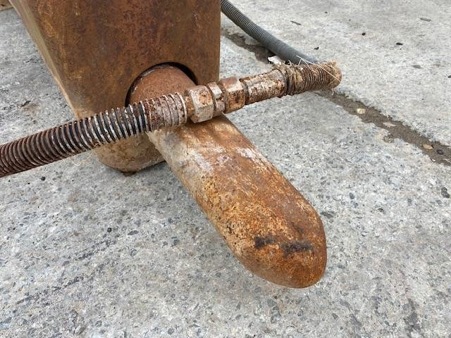 Krupp HM 960-1 (99002388) - 유압 해머 건설기계 용 : 사진 5 Krupp HM 960-1 (99002388) - 유압 해머 건설기계 용 : 사진 5