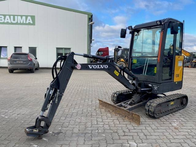 Volvo EC 18 E MIETE / RENTAL (12001760) - 미니 굴삭기 : 사진 1 Volvo EC 18 E MIETE / RENTAL (12001760) - 미니 굴삭기 : 사진 1
