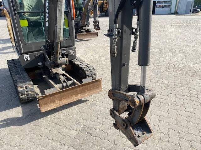 미니 굴삭기 Volvo EC 20 E MIETE / RENTAL (12001275) : 사진 7
