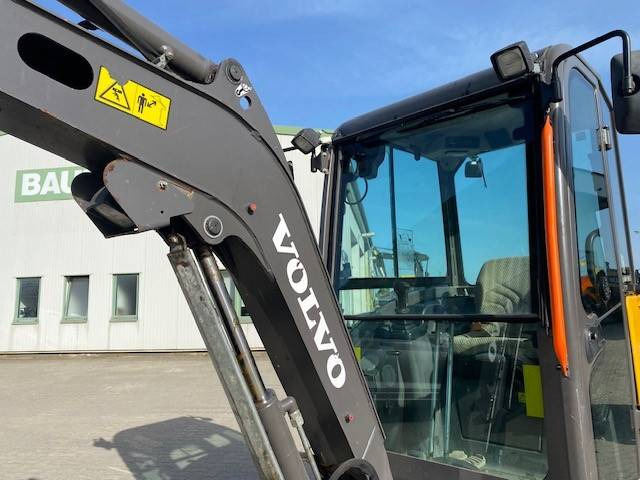미니 굴삭기 Volvo EC 20 E MIETE / RENTAL (12001275) : 사진 10