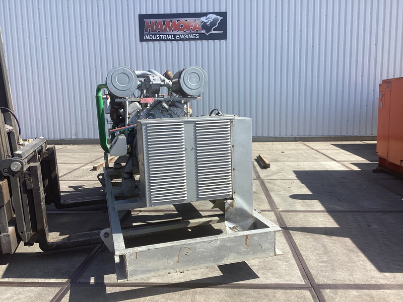 Detroit Diesel 12V92TA GENERTOR 540KVA USED - 발전기 세트 : 사진 4 Detroit Diesel 12V92TA GENERTOR 540KVA USED - 발전기 세트 : 사진 4