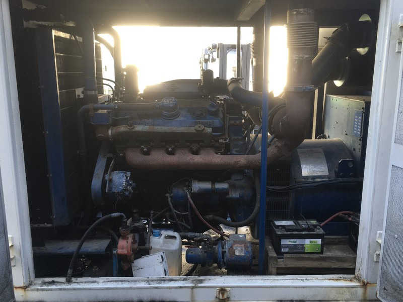 Detroit Diesel AMFORD DETROIT DIESEL 8V92TA GENERATOR 450 KVA USED - 발전기 세트 : 사진 4 Detroit Diesel AMFORD DETROIT DIESEL 8V92TA GENERATOR 450 KVA USED - 발전기 세트 : 사진 4
