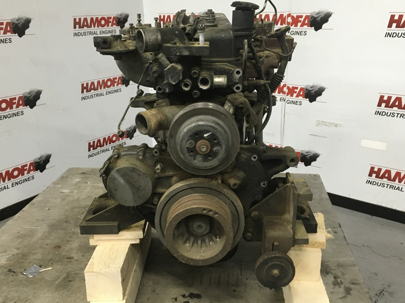 Isuzu 6BG1TRB-02 USED - 건설기계 : 사진 4 Isuzu 6BG1TRB-02 USED - 건설기계 : 사진 4