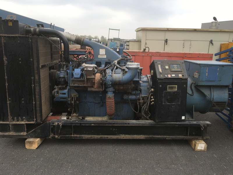 MTU LEROY-SOMER 49.1L9A C6/4 GENERATOR 825 KVA USED - 발전기 세트 : 사진 1 MTU LEROY-SOMER 49.1L9A C6/4 GENERATOR 825 KVA USED - 발전기 세트 : 사진 1