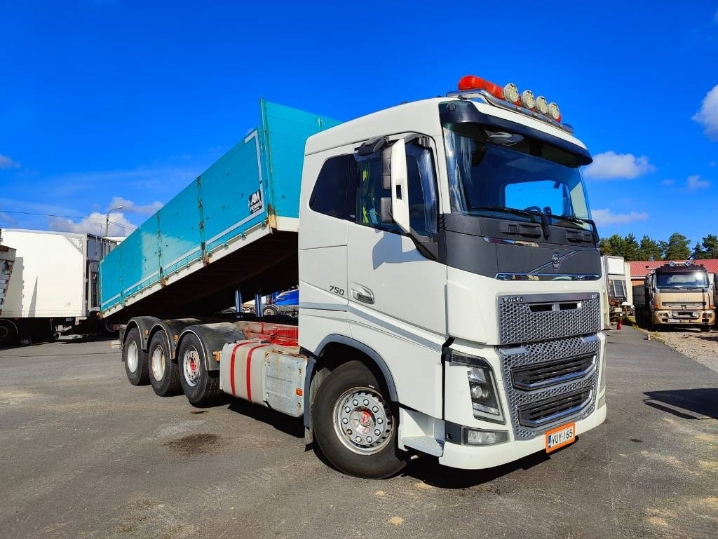 Volvo FH 16 750 - 덤프트럭 : 사진 2 Volvo FH 16 750 - 덤프트럭 : 사진 2
