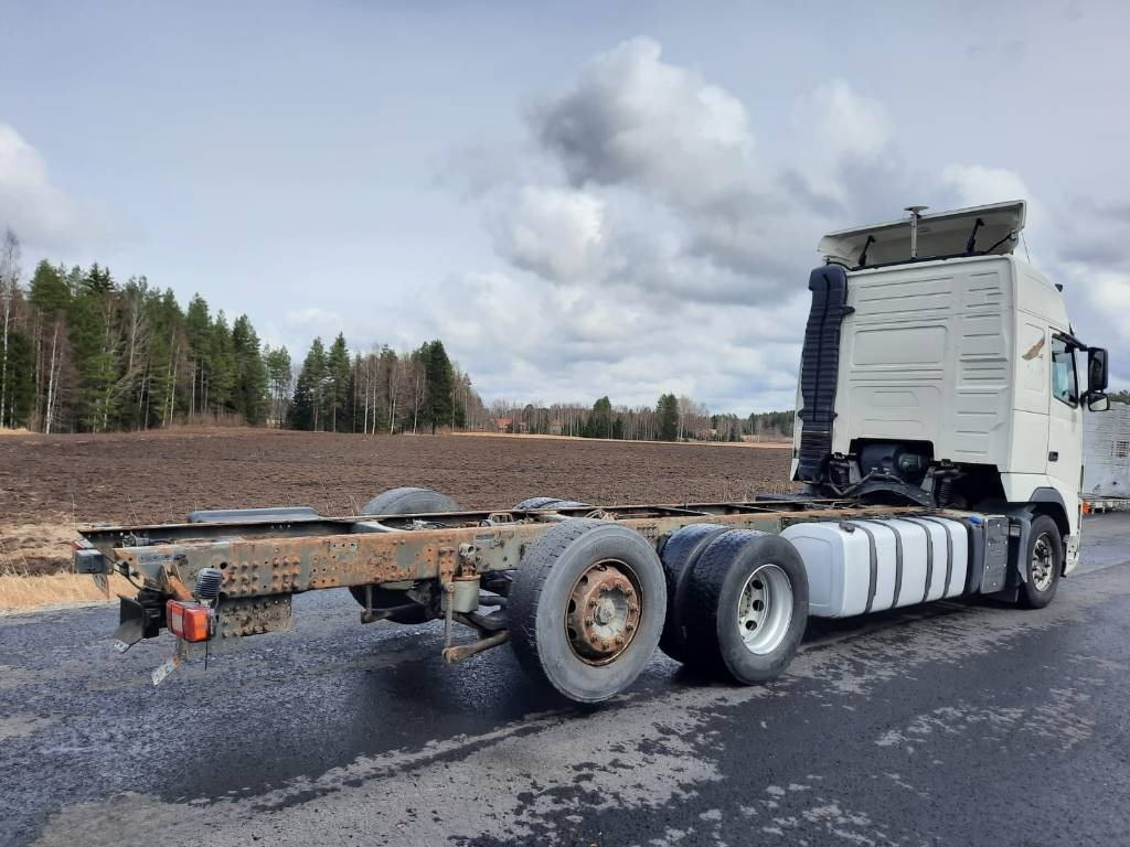 Volvo FH13 - 캡 새시 트럭 : 사진 4 Volvo FH13 - 캡 새시 트럭 : 사진 4
