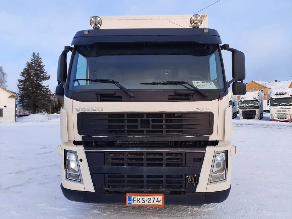 Volvo FM 9 300 - 박스 트럭 : 사진 5 Volvo FM 9 300 - 박스 트럭 : 사진 5