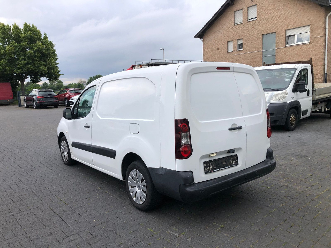 Citroën Berlingo 1.6 HDi Kasten Niveau B L2, Autom. - 소형 밴 : 사진 4 Citroën Berlingo 1.6 HDi Kasten Niveau B L2, Autom. - 소형 밴 : 사진 4