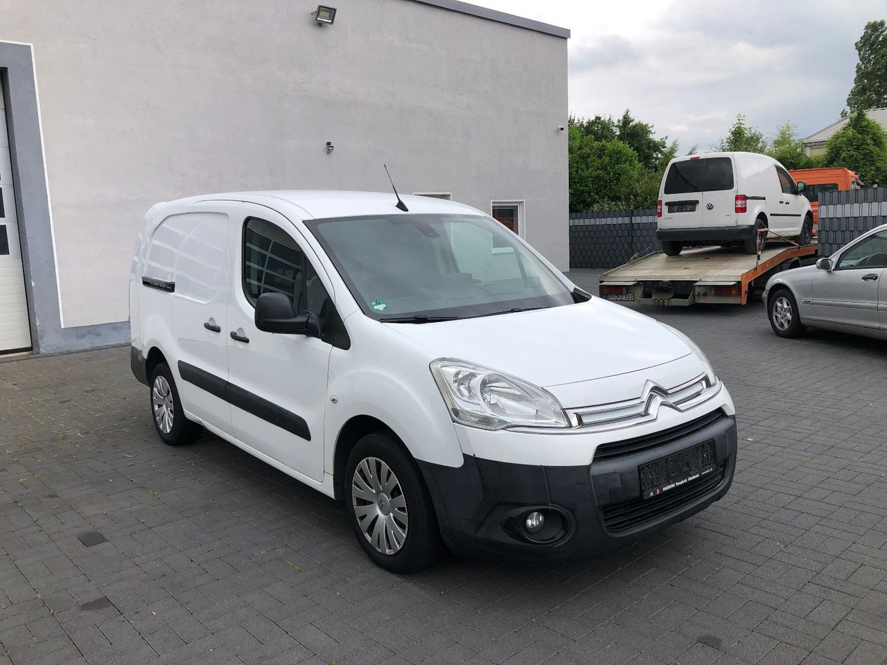 Citroën Berlingo 1.6 HDi Kasten Niveau B L2, Autom. - 소형 밴 : 사진 1 Citroën Berlingo 1.6 HDi Kasten Niveau B L2, Autom. - 소형 밴 : 사진 1