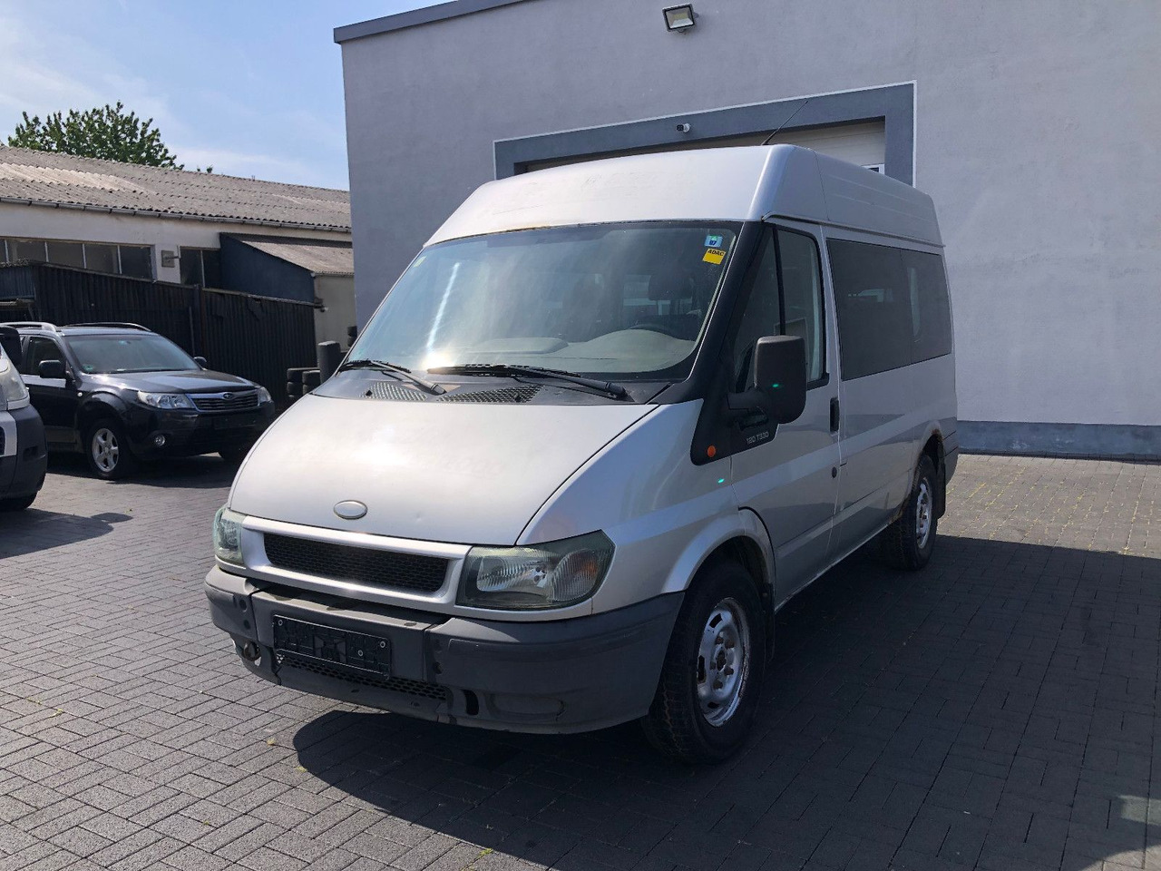 Ford Transit 2.4 TDi, Heckantrieb, 8-Sitzer, Klima - 승합차 : 사진 1 Ford Transit 2.4 TDi, Heckantrieb, 8-Sitzer, Klima - 승합차 : 사진 1