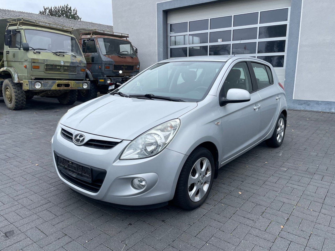 Hyundai i20 1.4 Diesel Klima - 세단 : 사진 3 Hyundai i20 1.4 Diesel Klima - 세단 : 사진 3