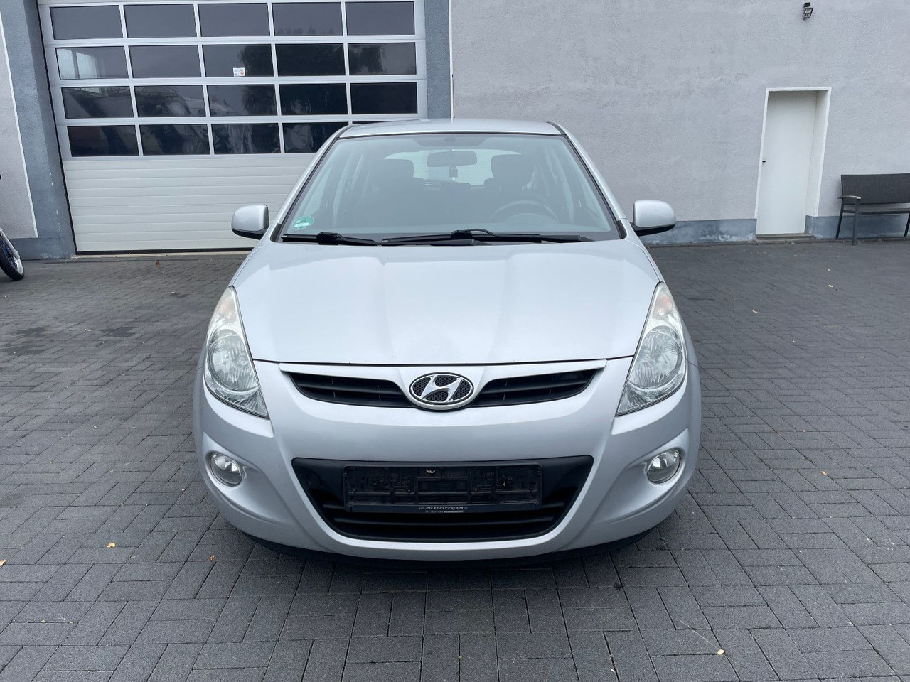 Hyundai i20 Klima - 세단 : 사진 5 Hyundai i20 Klima - 세단 : 사진 5