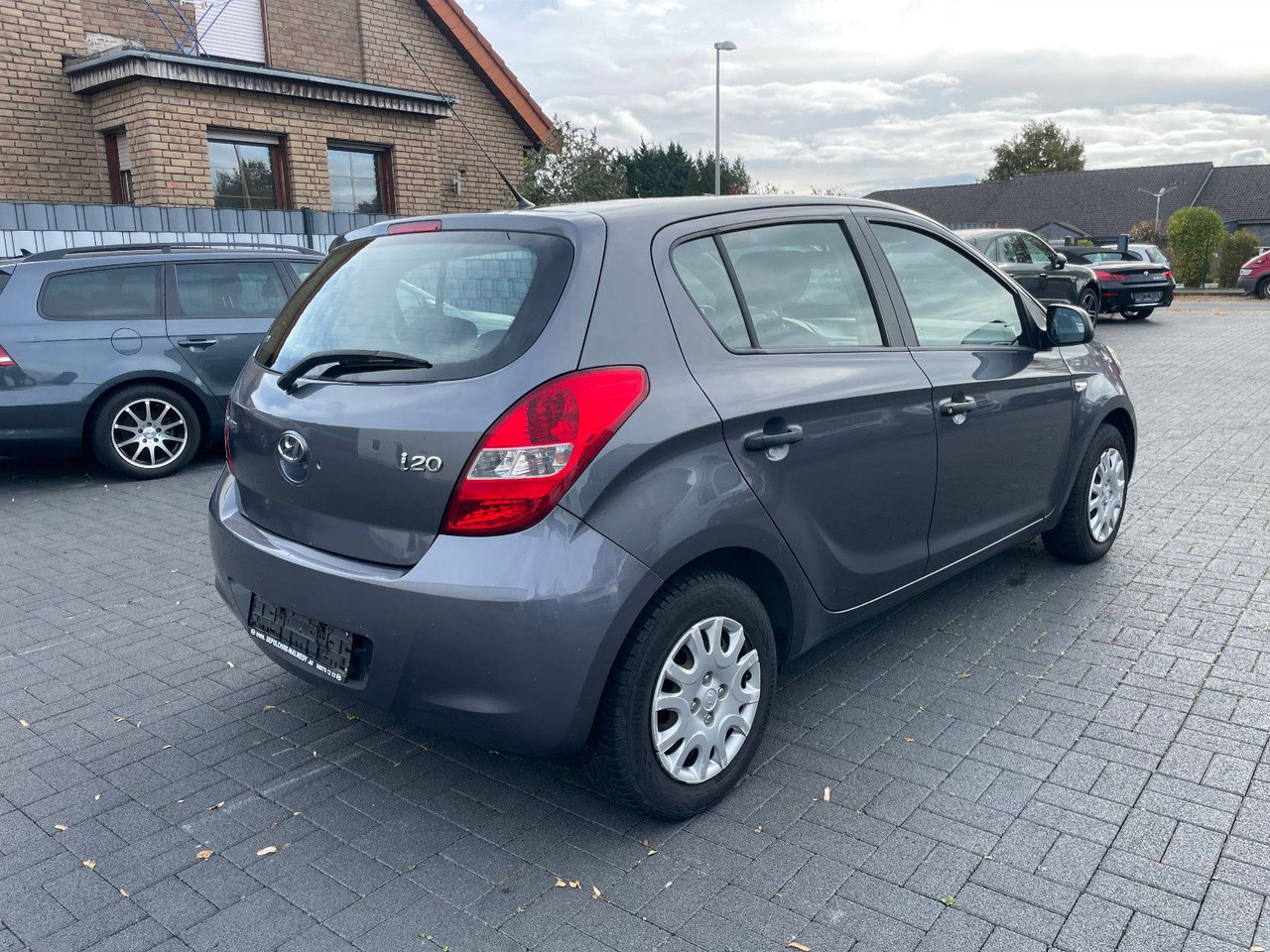 Hyundai i20 - 세단 : 사진 2 Hyundai i20 - 세단 : 사진 2