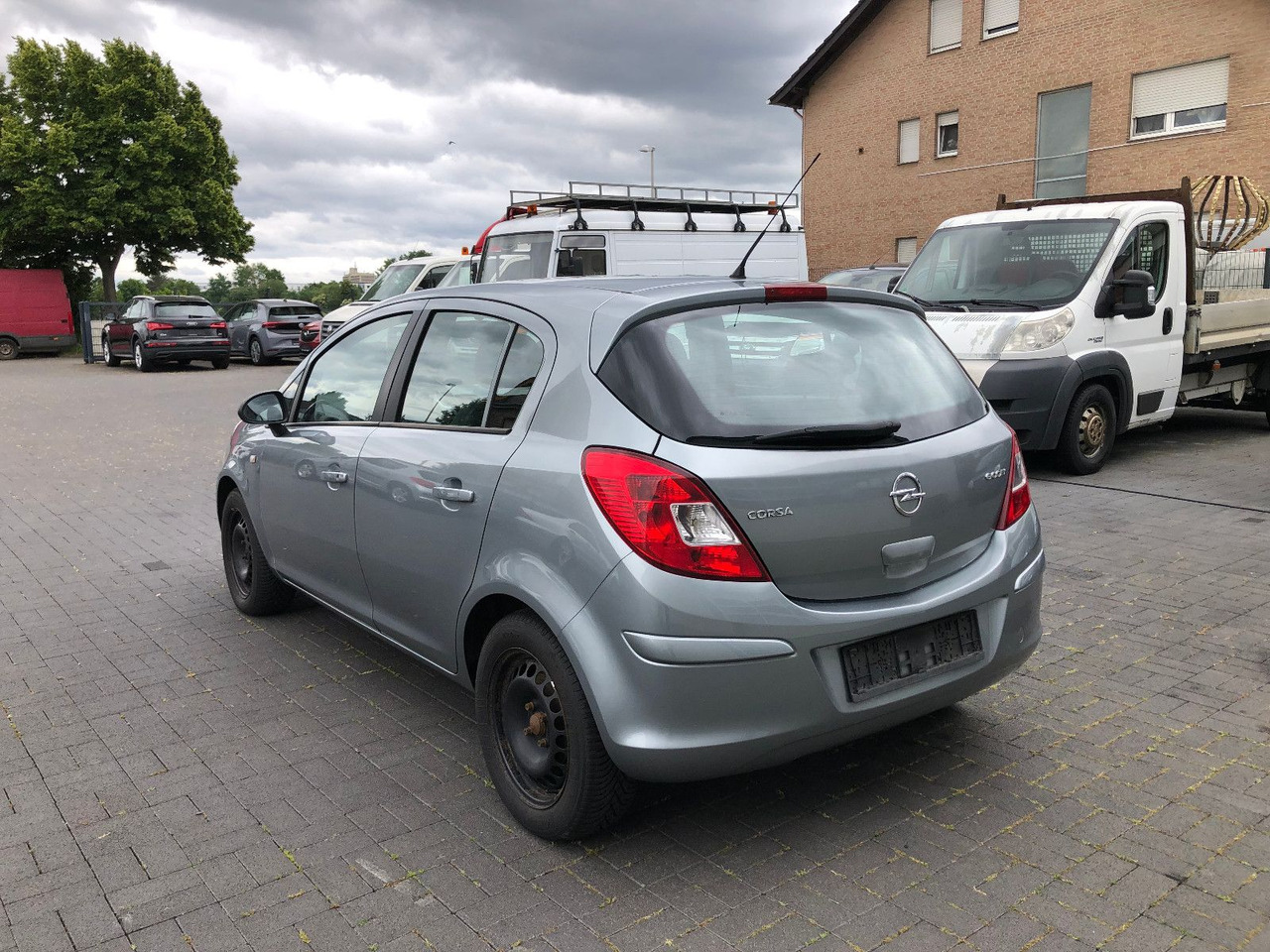 Opel Corsa 150 Jahre Opel 1.3 CDTi, Klima - 세단 : 사진 4 Opel Corsa 150 Jahre Opel 1.3 CDTi, Klima - 세단 : 사진 4