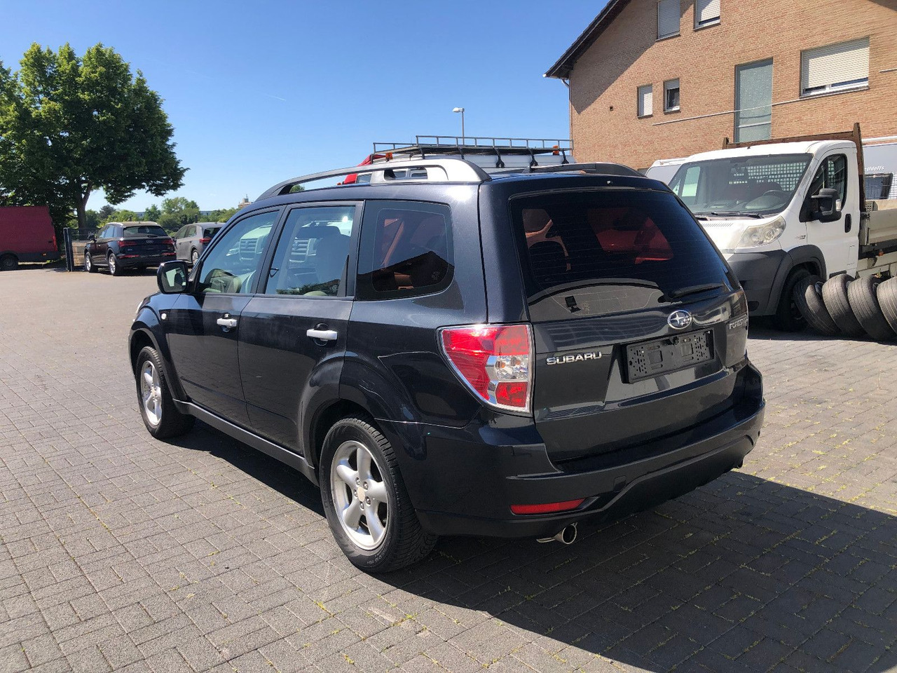 Subaru Forester 2.0i 4X4 mit Untersetzung, LPG-Autogas - SUV : 사진 4 Subaru Forester 2.0i 4X4 mit Untersetzung, LPG-Autogas - SUV : 사진 4