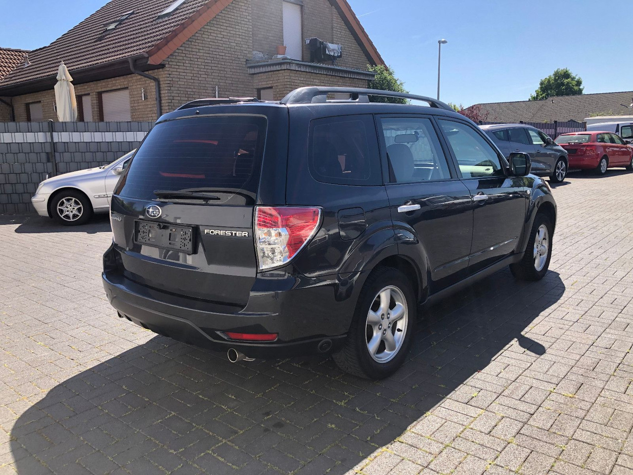 Subaru Forester 2.0i 4X4 mit Untersetzung, LPG-Autogas - SUV : 사진 2 Subaru Forester 2.0i 4X4 mit Untersetzung, LPG-Autogas - SUV : 사진 2
