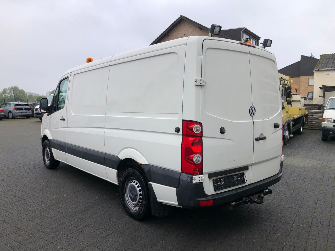Volkswagen Crafter 2.5 TDI mittel L2H1 - 소형 밴 : 사진 4 Volkswagen Crafter 2.5 TDI mittel L2H1 - 소형 밴 : 사진 4
