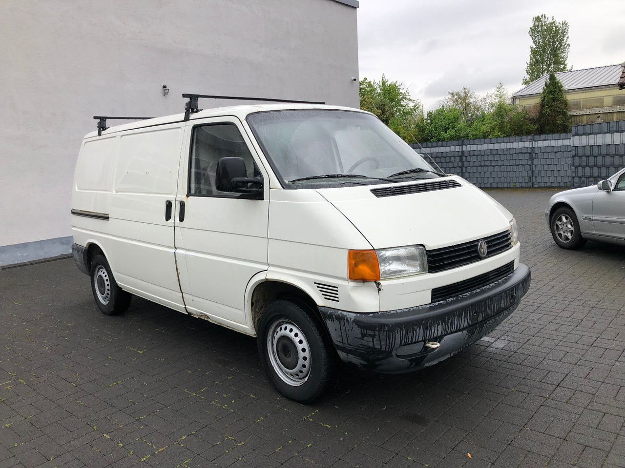 Volkswagen T4 - 1.9 TD - 소형 밴 : 사진 3 Volkswagen T4 - 1.9 TD - 소형 밴 : 사진 3
