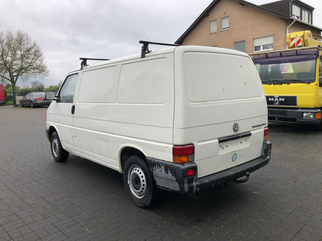 Volkswagen T4 - 1.9 TD - 소형 밴 : 사진 2 Volkswagen T4 - 1.9 TD - 소형 밴 : 사진 2