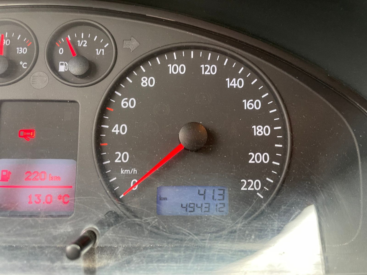 리스  Volkswagen T5 2.5 TDi Caravelle 4Motion 8-Sitzer Volkswagen T5 2.5 TDi Caravelle 4Motion 8-Sitzer : 사진 23