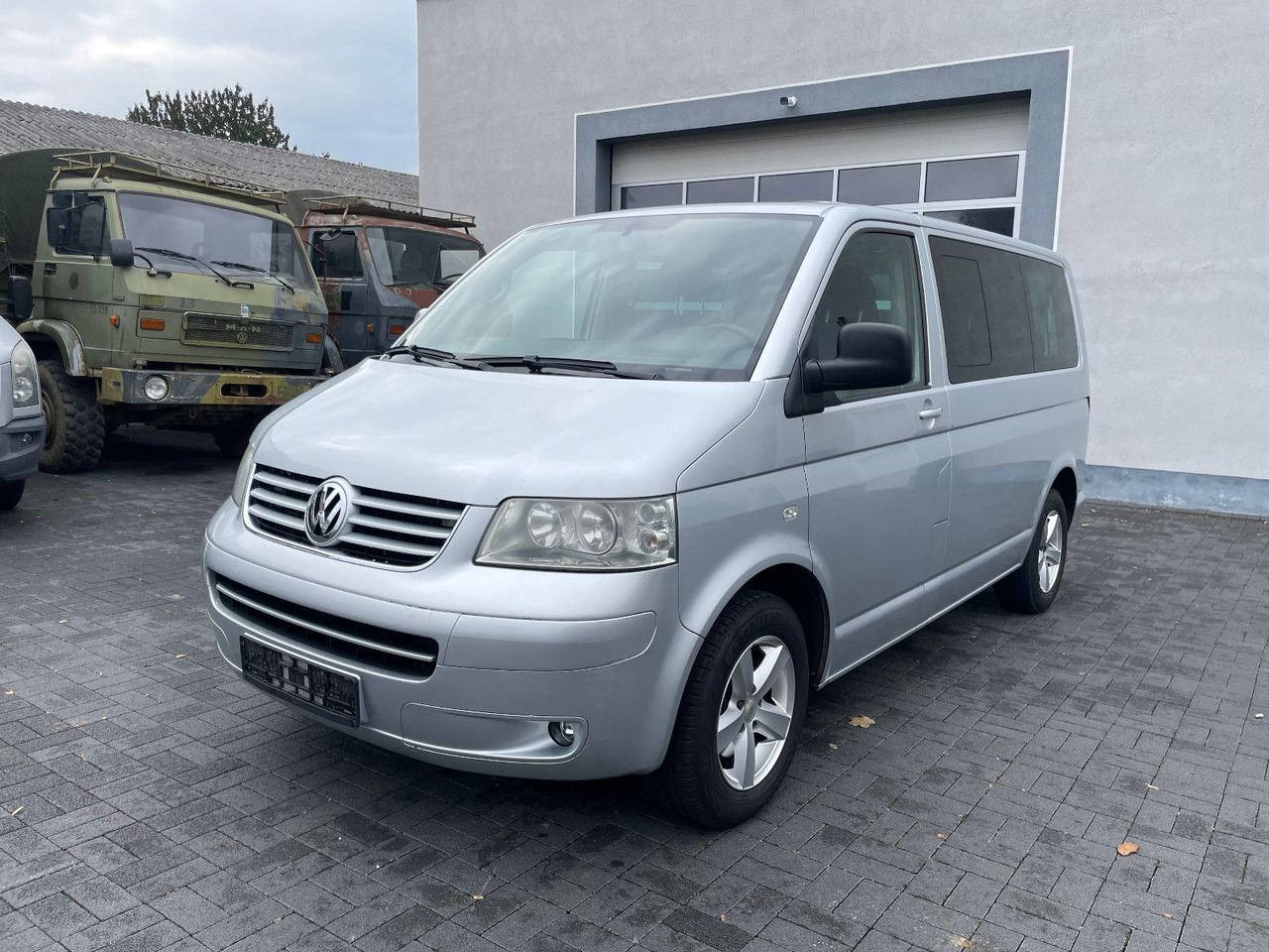 Volkswagen T5 2.5 TDi Caravelle 4Motion 8-Sitzer - 승합차 : 사진 3 Volkswagen T5 2.5 TDi Caravelle 4Motion 8-Sitzer - 승합차 : 사진 3