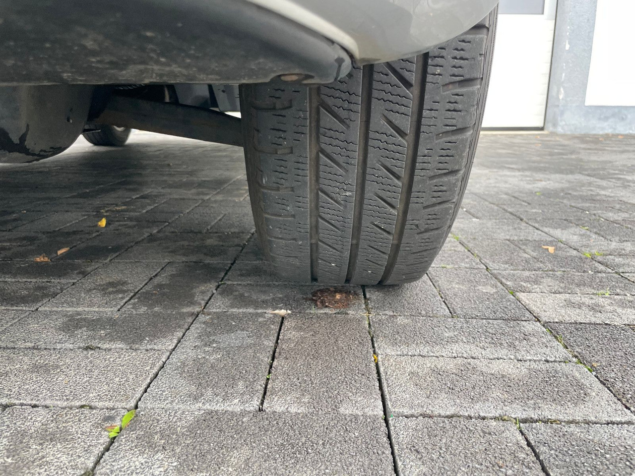 리스  Volkswagen T5 2.5 TDi Caravelle 4Motion 8-Sitzer Volkswagen T5 2.5 TDi Caravelle 4Motion 8-Sitzer : 사진 27