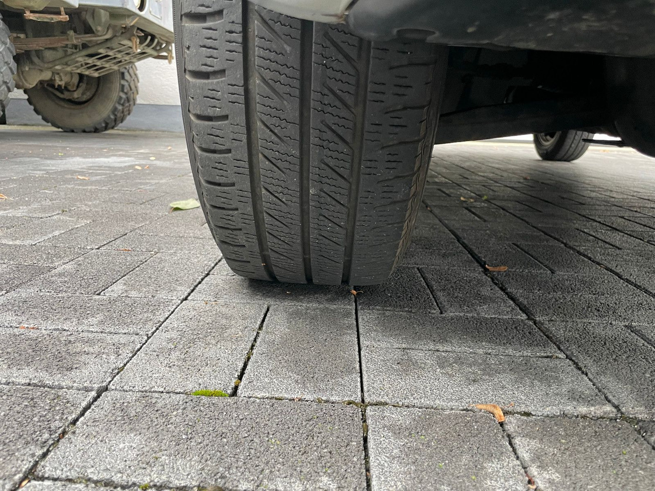 리스  Volkswagen T5 2.5 TDi Caravelle 4Motion 8-Sitzer Volkswagen T5 2.5 TDi Caravelle 4Motion 8-Sitzer : 사진 26