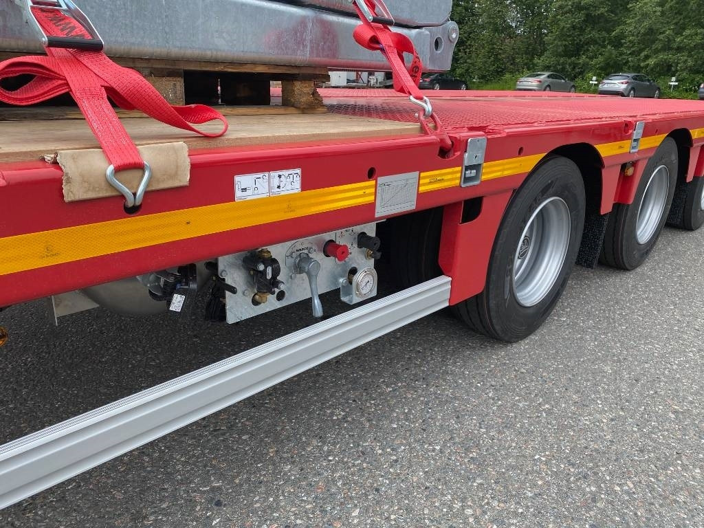 Faymonville Max Trailer, Max100 4AU - 저하대 세미 트레일러 : 사진 3 Faymonville Max Trailer, Max100 4AU - 저하대 세미 트레일러 : 사진 3