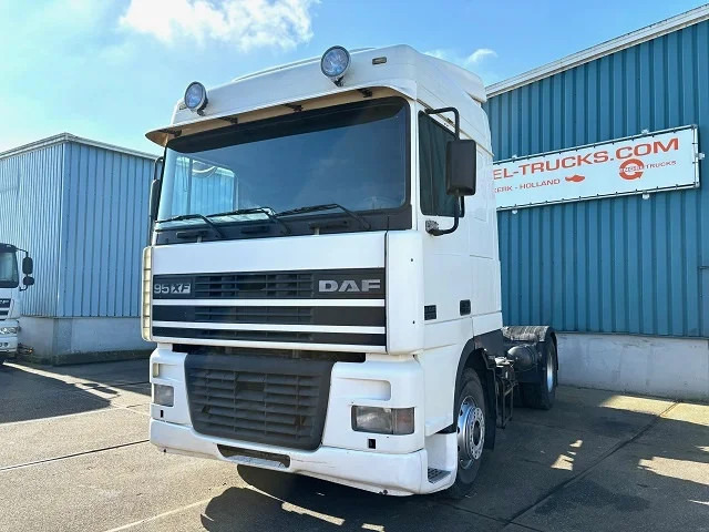 DAF 95.380 XF SPACECAB (EURO 2 / ZF16 MANUAL GEARBOX / D.E.B. ENGINE BRAKE / AIRCONDITIONING) - 트랙터 유닛 : 사진 1 DAF 95.380 XF SPACECAB (EURO 2 / ZF16 MANUAL GEARBOX / D.E.B. ENGINE BRAKE / AIRCONDITIONING) - 트랙터 유닛 : 사진 1