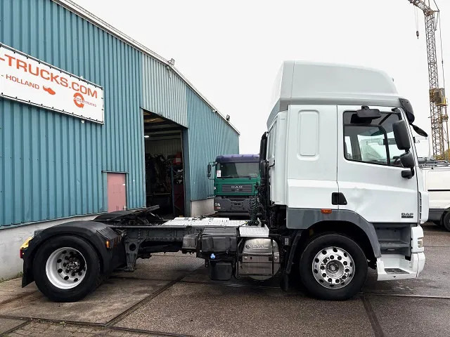 DAF CF 85.460 SPACECAB 4x2 (AS-TRONIC / MX-BRAKE / AIRCONDITIONING / ADR-VLG / FRIDGE / EURO 5 / ETC.) - 트랙터 유닛 : 사진 4 DAF CF 85.460 SPACECAB 4x2 (AS-TRONIC / MX-BRAKE / AIRCONDITIONING / ADR-VLG / FRIDGE / EURO 5 / ETC.) - 트랙터 유닛 : 사진 4