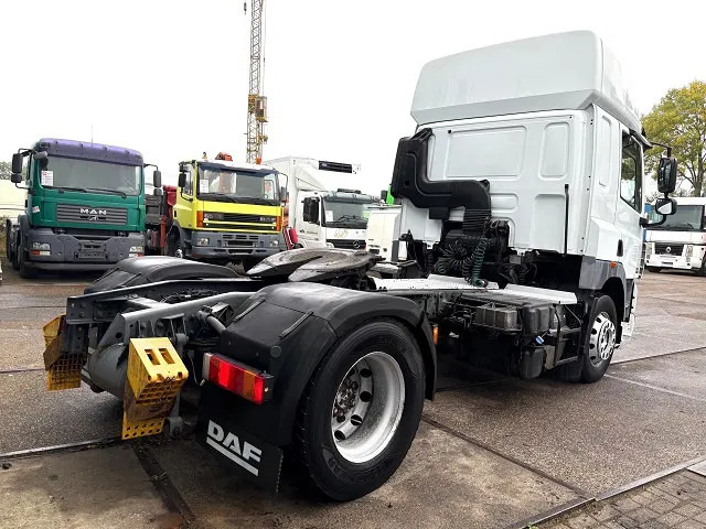 DAF CF 85.460 SPACECAB 4x2 (AS-TRONIC / MX-BRAKE / AIRCONDITIONING / ADR-VLG / FRIDGE / EURO 5 / ETC.) - 트랙터 유닛 : 사진 3 DAF CF 85.460 SPACECAB 4x2 (AS-TRONIC / MX-BRAKE / AIRCONDITIONING / ADR-VLG / FRIDGE / EURO 5 / ETC.) - 트랙터 유닛 : 사진 3