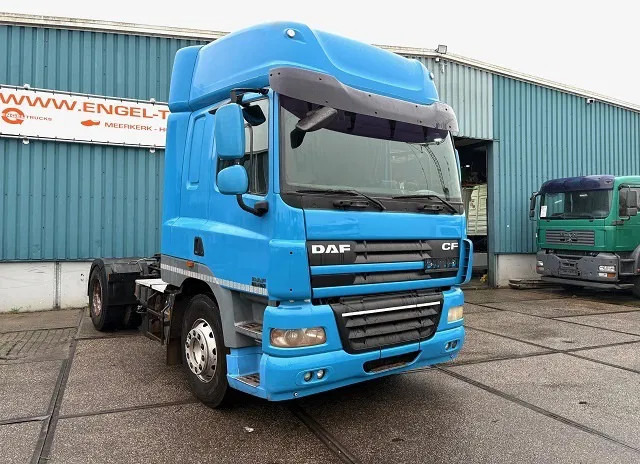 DAF CF 85.460 SPACECAB (ZF16 MANUAL GEARBOX / MX-BRAKE / AIRCONDITIONING / EURO 5) - 트랙터 유닛 : 사진 2 DAF CF 85.460 SPACECAB (ZF16 MANUAL GEARBOX / MX-BRAKE / AIRCONDITIONING / EURO 5) - 트랙터 유닛 : 사진 2